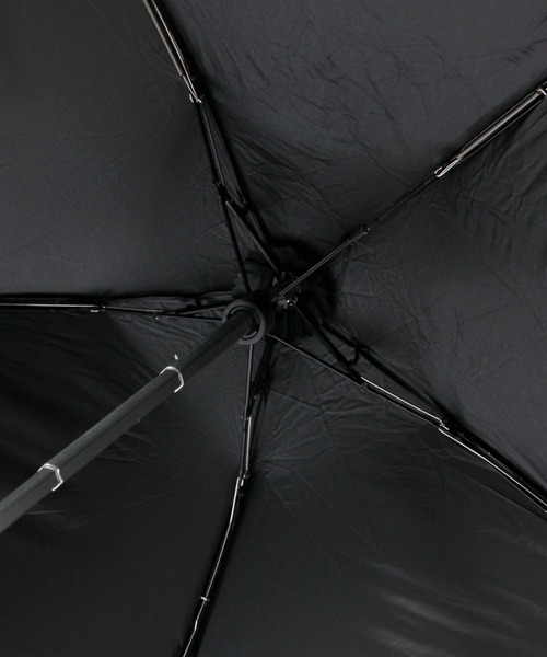 GLOBAL WORK（グローバルワーク）の「遮光バックプロテクト傘/ 283558（折りたたみ傘・レディース・ブラック/パープル系その他2/ホワイト系その他/ベージュ・FREE）」の14枚目の写真