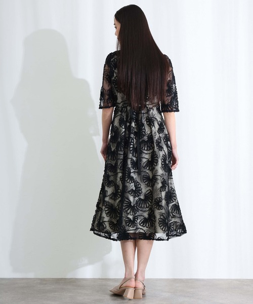 PourVous(プールヴー)の「結婚式 二次会 パーティー ドレス モール レース リボン ロング&七分袖 セレモニー フォーマル オケージョンドレス 同窓会 成人式 リボン編み上げ パール ボタン お呼ばれ 謝恩会 20代 30代(ドレス・レディース・グレー/ブラック/ベージュ・S/M)」の7枚目の写真