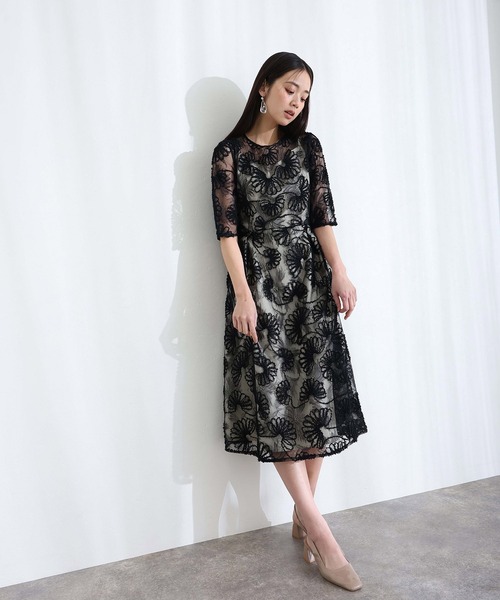 PourVous(プールヴー)の「結婚式 二次会 パーティー ドレス モール レース リボン ロング&七分袖 セレモニー フォーマル オケージョンドレス 同窓会 成人式 リボン編み上げ パール ボタン お呼ばれ 謝恩会 20代 30代(ドレス・レディース・グレー/ブラック/ベージュ・S/M)」の8枚目の写真