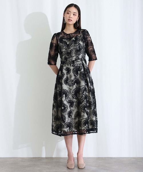 PourVous(プールヴー)の「結婚式 二次会 パーティー ドレス モール レース リボン ロング&七分袖 セレモニー フォーマル オケージョンドレス 同窓会 成人式 リボン編み上げ パール ボタン お呼ばれ 謝恩会 20代 30代(ドレス・レディース・グレー/ブラック/ベージュ・S/M)」の22枚目の写真