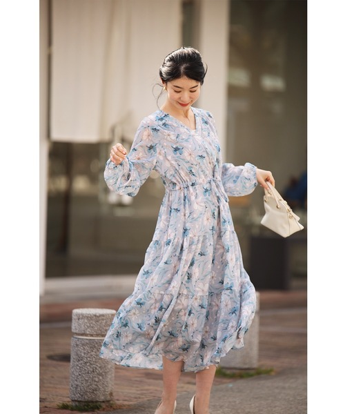 cawaii（カワイイ）の「春の日差しを浴びるブルーミングティアードワンピース（ワンピース・レディース・ブルー・M～Ｌ/LL～3L）」の12枚目の写真