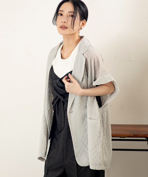 MILLION CARATS（ミリオンカラッツ）の「軽やかさとモード感を纏う、春のシアーノットジャカードジャケット（その他アウター・レディース・ブラック/グレー・FREE）」の11枚目の写真