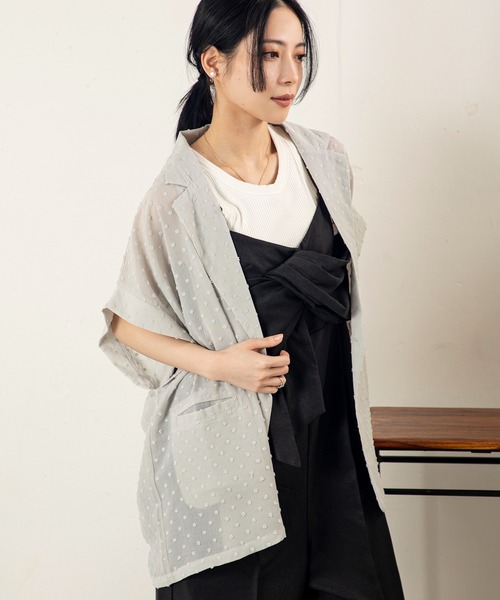 MILLION CARATS（ミリオンカラッツ）の「軽やかさとモード感を纏う、春のシアーノットジャカードジャケット（その他アウター・レディース・ブラック/グレー・FREE）」の12枚目の写真