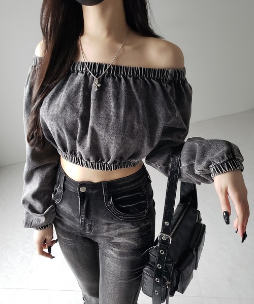 me+em select(ミームセレクト)の「【 2color 】ヴィンテージデニムギャザーオフショルトップス / vintage denim gathered off shoulder topS(その他トップス・レディース・ブルー/ブラック・FREE)」の10枚目の写真