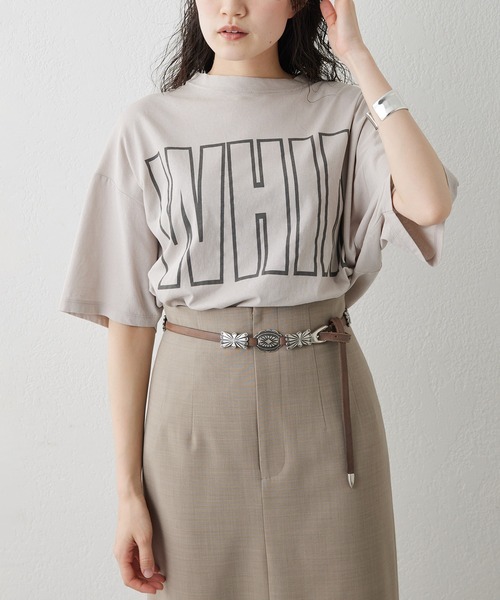 【Whim Gazette】　リラックスロゴTシャツ リラックスロゴTシャツ（Tシャツ/カットソー）｜Whim Gazette