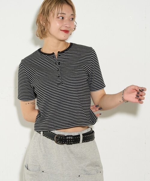 WHO'S WHO gallery(フーズフーギャラリー)の「アソートヘンリーネックTEE(Tシャツ/カットソー・レディース・ブラック系その他/オフホワイト/ブラック・FREE)」の21枚目の写真