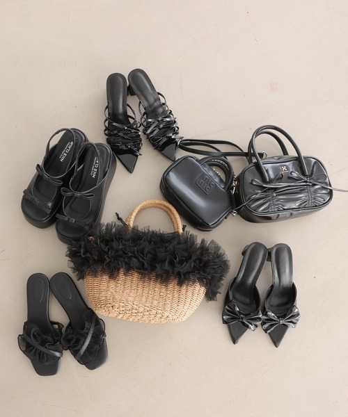 one after another NICE CLAUP（ワンアフターアナザーナイスクラップ）の「リボンシャーリングバッグ（ショルダーバッグ・レディース・アイボリー/ブラック/ネイビー・FREE）」の20枚目の写真