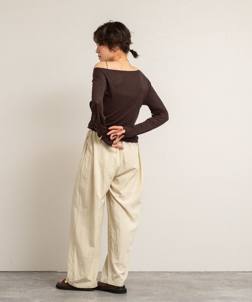 NOLLEY’S（ノーリーズ）の「【MAQWEL/マクウェル】ソフトタッチスラブロンT（Tシャツ/カットソー・レディース・ブラック/ダークブラウン/サックスブルー・FREE）」の17枚目の写真