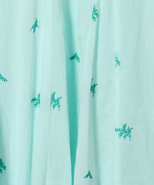 NE QUITTEZ PAS!（ヌキテパ）の「＜ne Quittez pas＞リーフシシュウ ギャザースリーブ ワンピース＜Select by EMMEL REFINES＞（ワンピース・レディース・ブラック/ライム・FREE）」の3枚目の写真