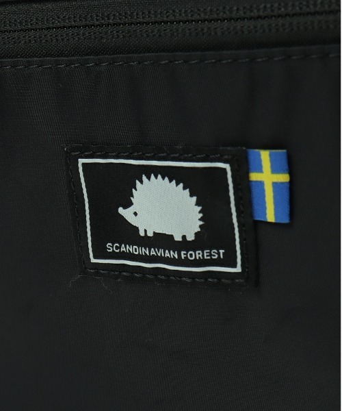SCANDINAVIAN FOREST（スカンジナビアン・フォレスト）の「スカンジナビアンフォレスト スクエアショルダーバッグ（ショルダーバッグ・レディース・ダークブルー/チャコール/ブラック/ベージュ・FREE）」の8枚目の写真