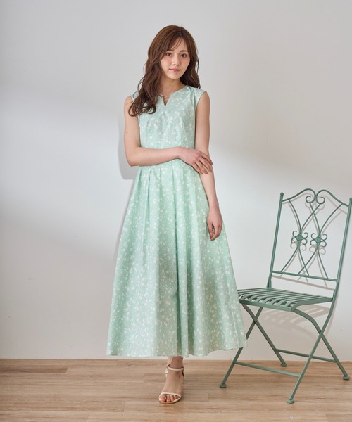 2025春夏新作ウォッシャブルノースリタックワンピース