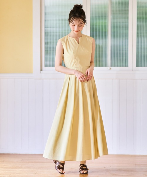 31 Sons de mode（トランテアン　ソン　ドゥ　モード）の「ウォッシャブル ノースリタックワンピース（ワンピース・レディース・ブラック/オフホワイト/ライトグリーン/イエロー/ブラウン・S/M）」の13枚目の写真