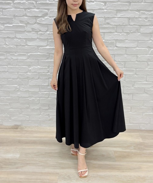 31 Sons de mode(トランテアン ソン ドゥ モード)の「ウォッシャブル ノースリタックワンピース(ワンピース・レディース・ブラック/オフホワイト/ライトグリーン/イエロー/ブラウン・S/M)」の8枚目の写真