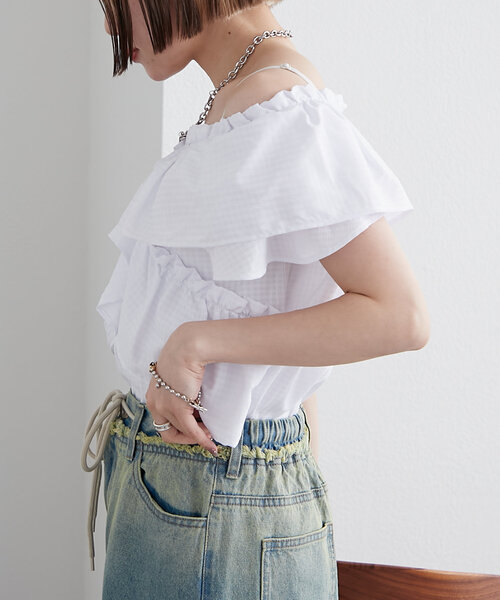 w closet(ダブルクローゼット)の「ギンガムカシュクールブラウス(シャツ/ブラウス・レディース・レッド/オフホワイト/ブラック・FREE)」の5枚目の写真