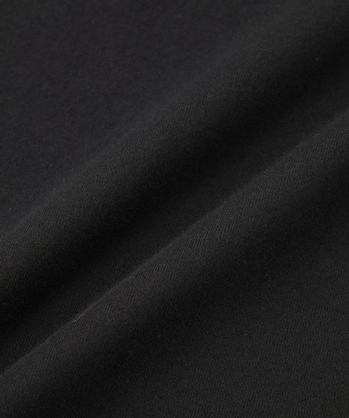 X-girl(エックスガール)の「COLLAPSE OVAL LOGO L/S TEE(Tシャツ/カットソー・レディース・ブラック/ホワイト/オリーブ・L/M/S)」の4枚目の写真