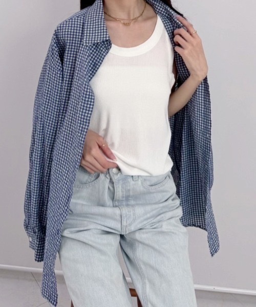 SHEPP（シープ）の「シンプルカラータンクトップ（タンクトップ・レディース・ホワイト/グレー/カーキ/ブラック/ピンク/ブラウン/ベージュ/イエロー/ネイビー・F）」の10枚目の写真