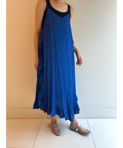 sara mallika(サラ マリカ)の「CITY COLOR FRILL CAMI DRESS(ワンピース・レディース・ブルー/ブラック・FREE)」の2枚目の写真