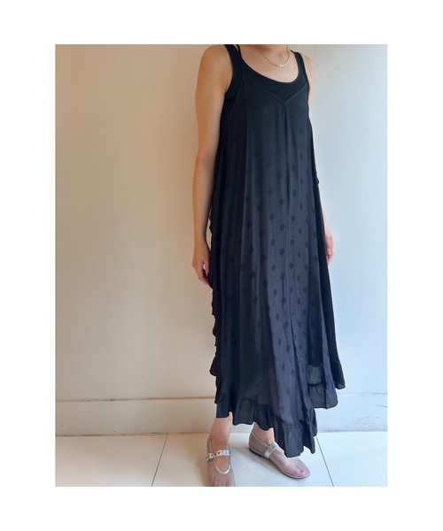sara mallika(サラ マリカ)の「CITY COLOR FRILL CAMI DRESS(ワンピース・レディース・ブルー/ブラック・FREE)」の6枚目の写真