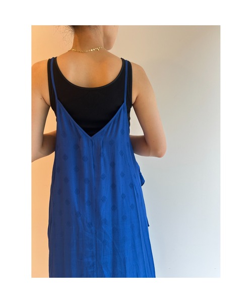 sara mallika(サラ マリカ)の「CITY COLOR FRILL CAMI DRESS(ワンピース・レディース・ブルー/ブラック・FREE)」の10枚目の写真