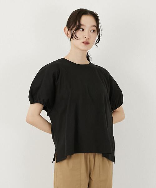 LOGEMENT DE CLAIRE(ロジュモンドクレール)の「ギャザースリーブプルオーバー(Tシャツ/カットソー・レディース・ブラック/オフホワイト/ブルー・FREE)」の3枚目の写真