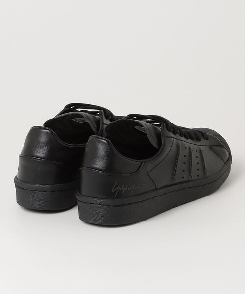 Y-3 ブラック＆オフホワイト Superstar スニーカー Y-3 SUPERSTAR Y-3│Y-3 ワイスリー