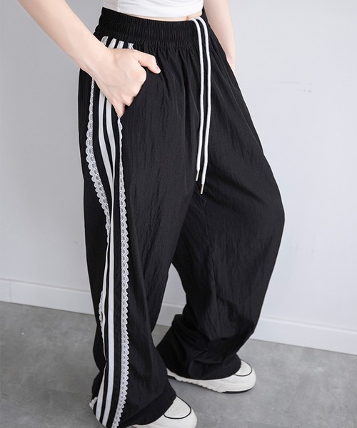 HALEY PESCA(ヘーリーペスカ)の「HALEY PESCA/レースライン トラックパンツ(その他パンツ・レディース・ホワイト/ブラック・MEDIUM/SMALL)」の8枚目の写真