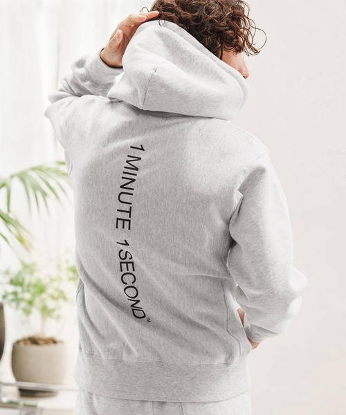1minute 1second(ワンミニットワンセカンド)の「mpa3853-12oz heavy weight hoody with logo print パーカー(パーカー・メンズ・ホワイト/ブラック/アッシュ・S/M/L/XL)」の6枚目の写真