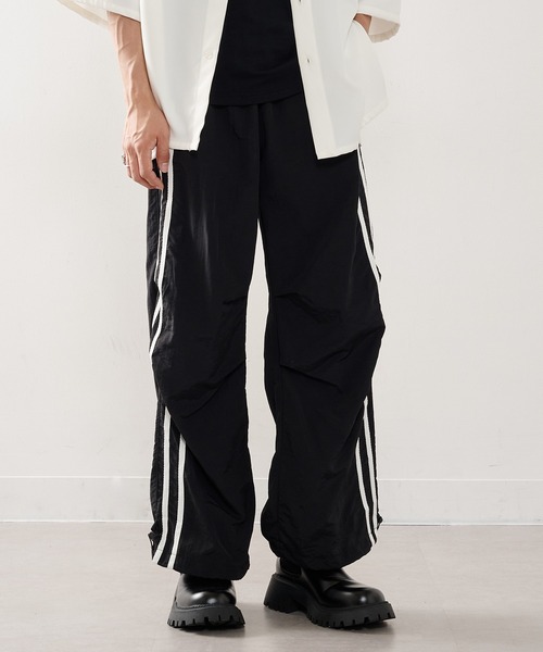 HAUS(ハウス)の「【HAUS】バレルレッグナイロントラック ABS22172(その他パンツ・メンズ・グレー/ブラック・L/M)」の3枚目の写真