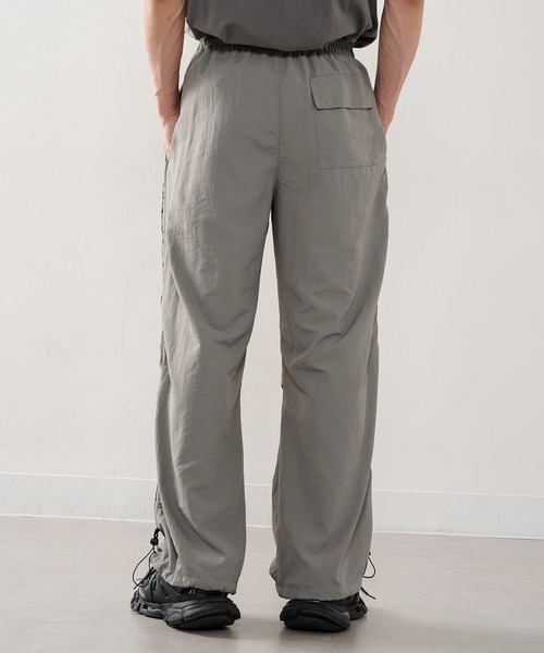 HAUS(ハウス)の「【HAUS】バレルレッグナイロントラック ABS22172(その他パンツ・メンズ・グレー/ブラック・L/M)」の15枚目の写真