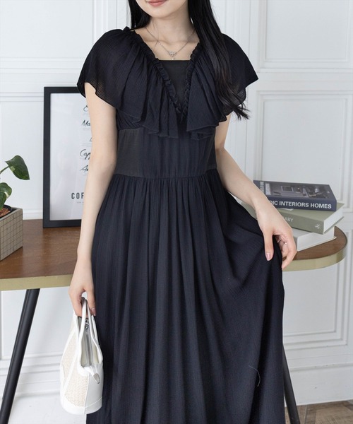 CLEAR BASIC（クリアベーシック）の「【低身長サイズ有】フリルスリーブウエスト切替ワンピース[着回し抜群 大人 カジュアル]≪SS新作≫（ワンピース・レディース・ブラック/オフホワイト・F/XS）」の12枚目の写真