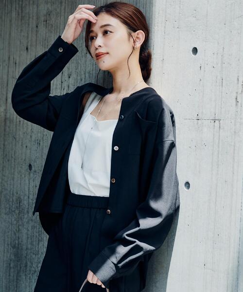 UNTITLED（アンタイトル）の「【秋も着られる/セットアップ可】リラククールシャツ（シャツ/ブラウス・レディース・ブラック/ブラウン系/チャコールグレー・50/48/44/04/02/00）」の12枚目の写真