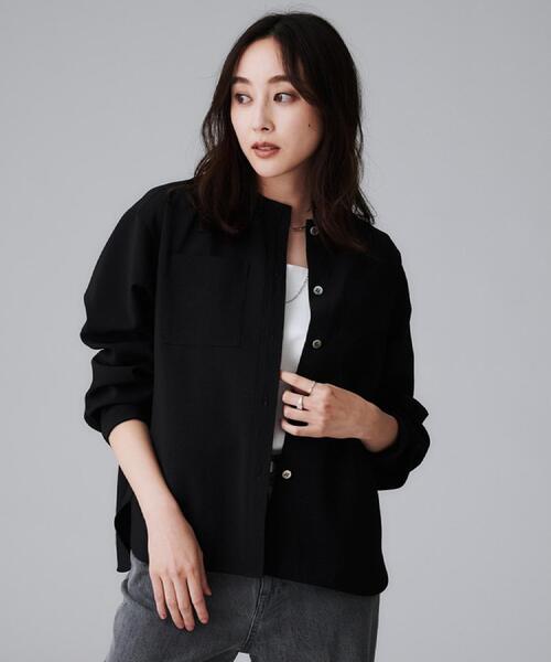 UNTITLED（アンタイトル）の「【秋も着られる/セットアップ可】リラククールシャツ（シャツ/ブラウス・レディース・ブラック/ブラウン系/チャコールグレー・50/48/44/04/02/00）」の14枚目の写真