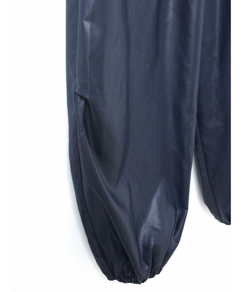 mizuiroind(ミズイロインド)の「mizuiro ind グロッシードローストリングヘムイージーパンツ(その他パンツ・レディース・グレー/ブラック/ネイビー・FREE)」の22枚目の写真