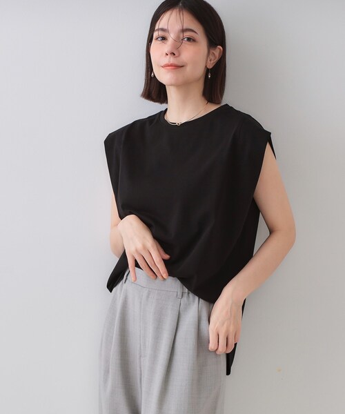 OPAQUE.CLIP（オペークドットクリップ）の「ボクシーノースリーブカットソー【洗濯機洗い可】（Tシャツ/カットソー・レディース・ブラック/カーキ/ホワイト・38/40）」の6枚目の写真