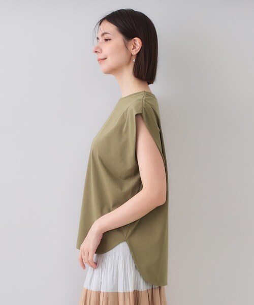OPAQUE.CLIP（オペークドットクリップ）の「ボクシーノースリーブカットソー【洗濯機洗い可】（Tシャツ/カットソー・レディース・ブラック/カーキ/ホワイト・38/40）」の18枚目の写真