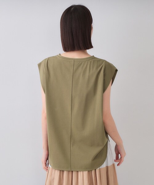 OPAQUE.CLIP（オペークドットクリップ）の「ボクシーノースリーブカットソー【洗濯機洗い可】（Tシャツ/カットソー・レディース・ブラック/カーキ/ホワイト・38/40）」の17枚目の写真
