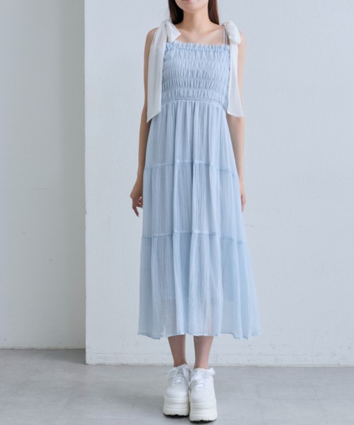 OLIVE des OLIVE(オリーブデオリーブ)の「ティアードシャーリングワンピ(ワンピース・レディース・ホワイト/ブラック/サックスブルー/オフホワイト・MEDIUM/SMALL)」の12枚目の写真