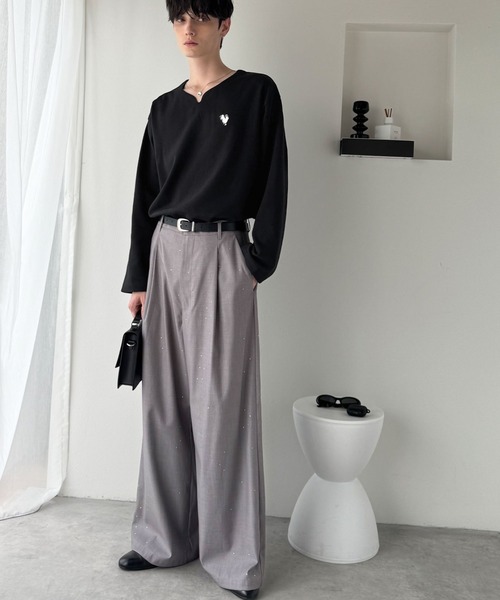 Classical Origin(クラシカルオリジン)の「「韓国トレンド。」ポンチ素材Vネック胸刺繍Tシャツ/Soft Ponte V-Neck T-Shirt(Tシャツ/カットソー・メンズ・ブラック/ホワイト・SMALL/MEDIUM/LARGE)」の12枚目の写真