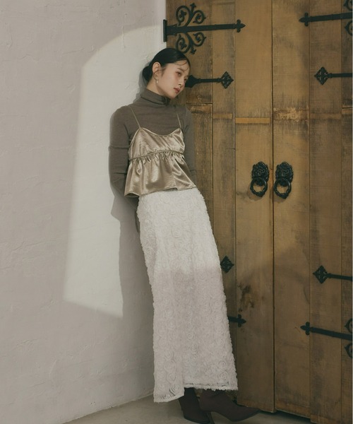 Olu.（オルドット）の「フラワーIラインスカート（スカート・レディース・ブラック/ベージュ/ホワイト・0/1）」の16枚目の写真