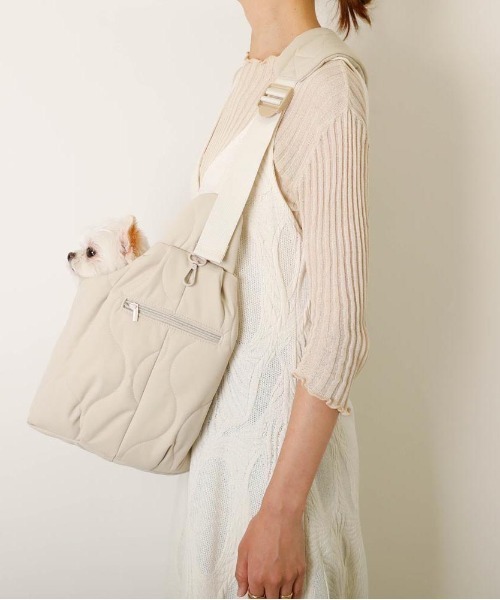 moncheri キルティングコンパクトスリングバッグ キルティングコンパクトスリングバッグ – moncheri