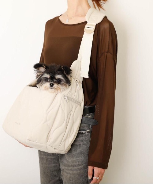 moncheri キルティングコンパクトスリングバッグ キルティングコンパクトスリングバッグ – moncheri