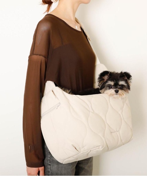 セール】キルティングコンパクトスリングバッグ【収納・飛び出し防止