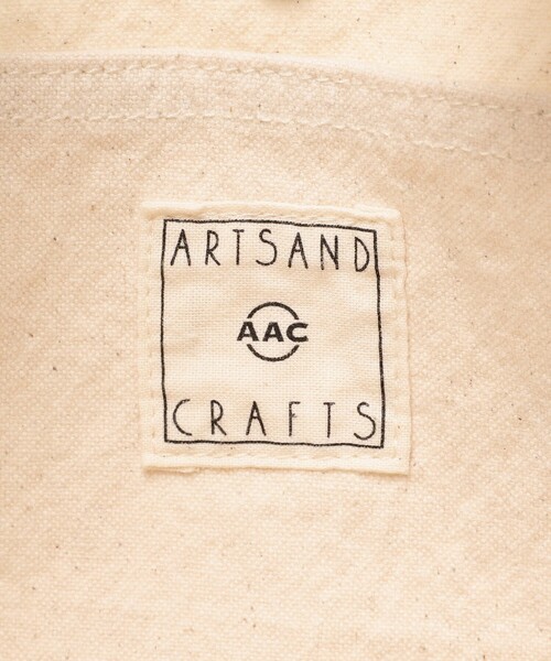 ARTS & CRAFTS（アーツアンドクラフト）の「【別注】ARTS ＆ CRAFTS / FIRST AID POUCH MOD（ショルダーバッグ・メンズ・オリーブ/レッド・ONE SIZE）」の9枚目の写真