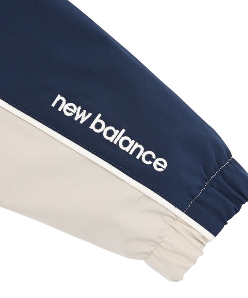 NEW BALANCE（ニューバランス）の「ウーブントラックジャケット 裏起毛（ジャージ・キッズ・グレイッシュベージュ/ブラック・160/140/150）」の11枚目の写真