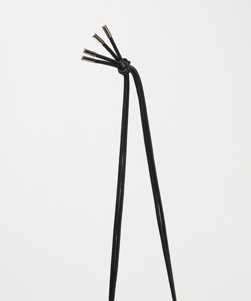 UNITED ARROWS（ユナイテッドアローズ）の「フェイクファー ドロストバッグ（ショルダーバッグ・レディース・ダークグレー/ライトブルー・FREE）」の14枚目の写真