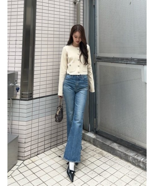 MVS FLARE（デニムパンツ）｜MOUSSY（マウジー）のファッション