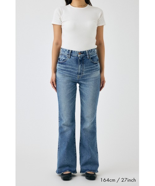 MOUSSY(マウジー)の「【シリーズ累計24万本販売】MVS FLARE(デニムパンツ・レディース・ブルー/ワンウォッシュ・28inch/24inch/25inch/26inch/27inch/23inch/22inch)」の21枚目の写真