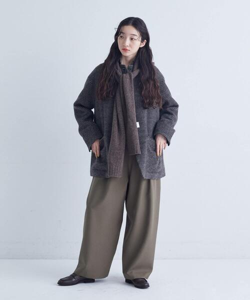 conges payes ADIEU TRISTESSE（コンジェ ペイエ アデュートリステス）の「Vネックオーバーオール（サロペット/オーバーオール・レディース・カーキ/ネイビー・38）」の3枚目の写真