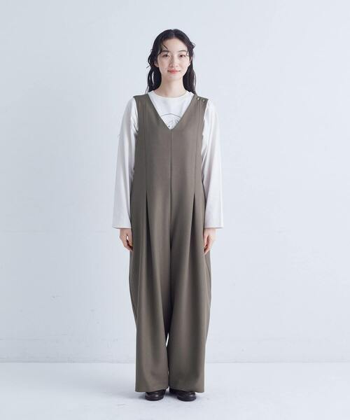 conges payes ADIEU TRISTESSE（コンジェ ペイエ アデュートリステス）の「Vネックオーバーオール（サロペット/オーバーオール・レディース・カーキ/ネイビー・38）」の7枚目の写真