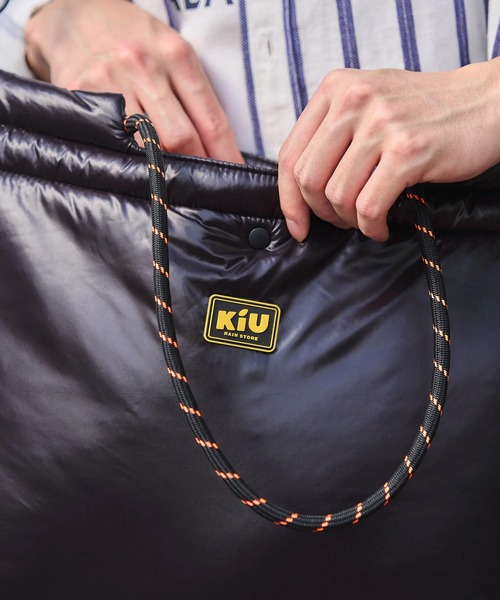 KiU(キウ)の「KiU/キウ トートバッグ パフィーパラコードトートバッグ K487(トートバッグ・メンズ・シルバー/ブラック/サックスブルー・FREE)」の14枚目の写真